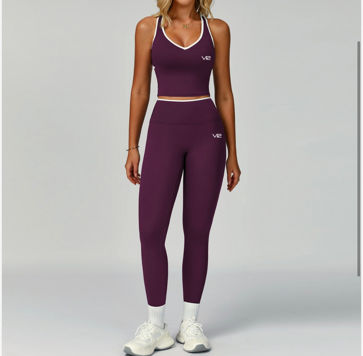 V12 Set
