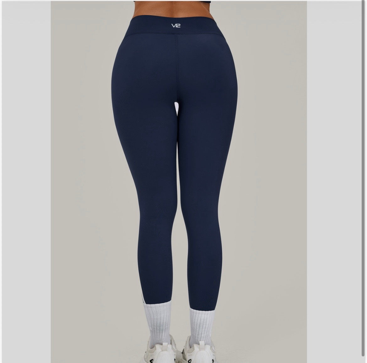 V12 leggings